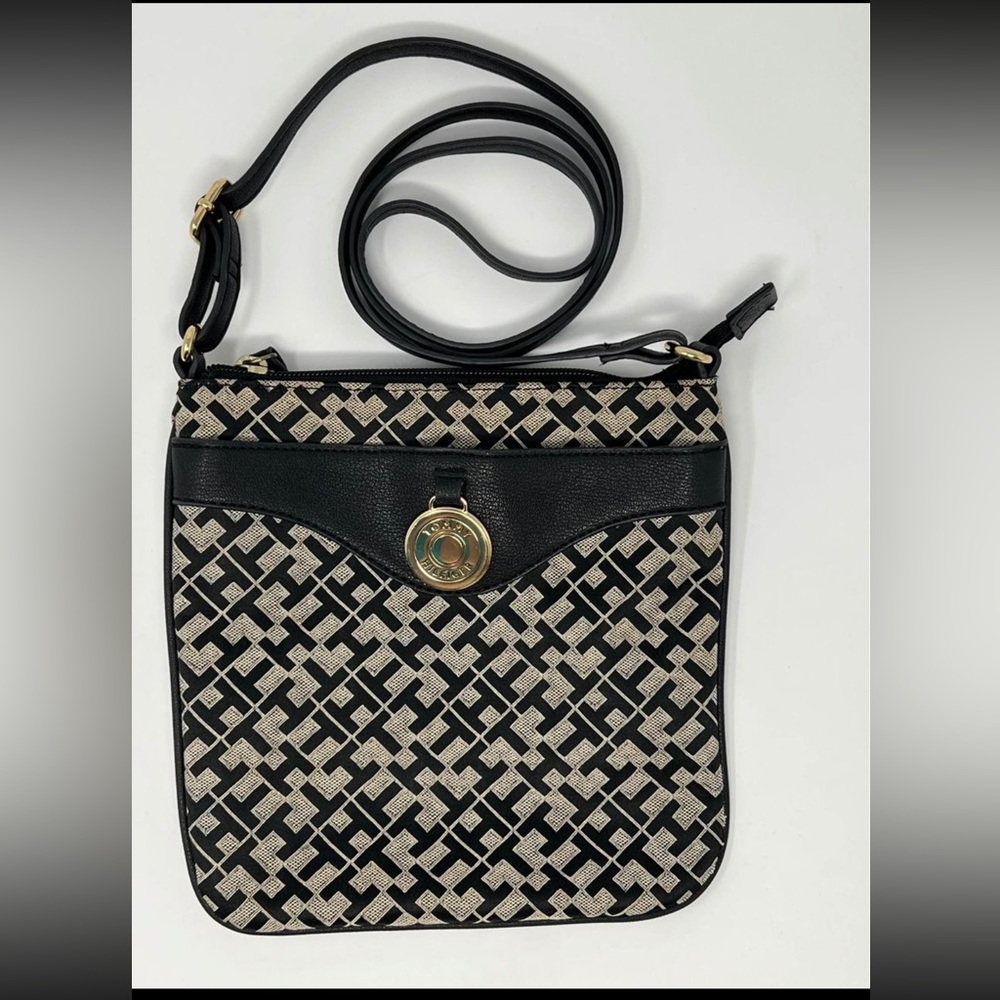 Stylish Tommy Hilfiger Jacquard Adjustable Crossbody Purse, Tan and Black